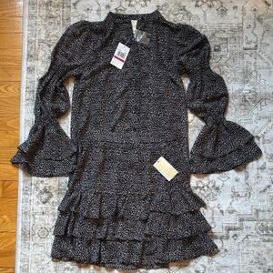 Michael Kors skirt and Blouse Set Size XXS